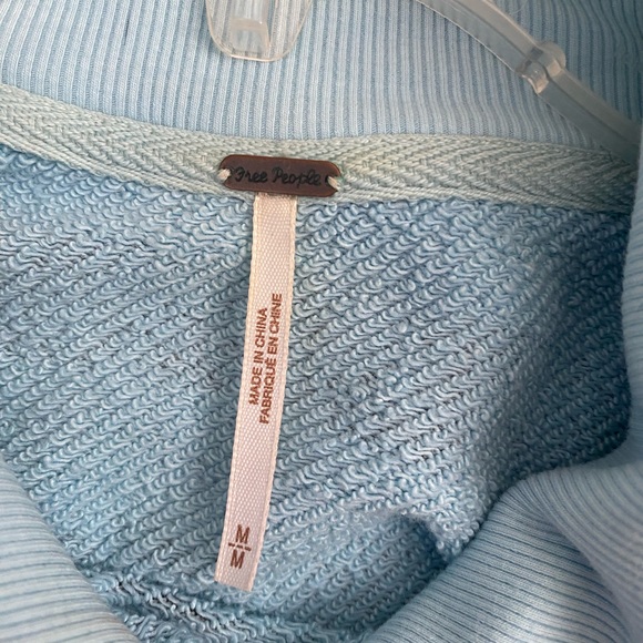 Free people M varsity cropped T - Picture 3 of 3